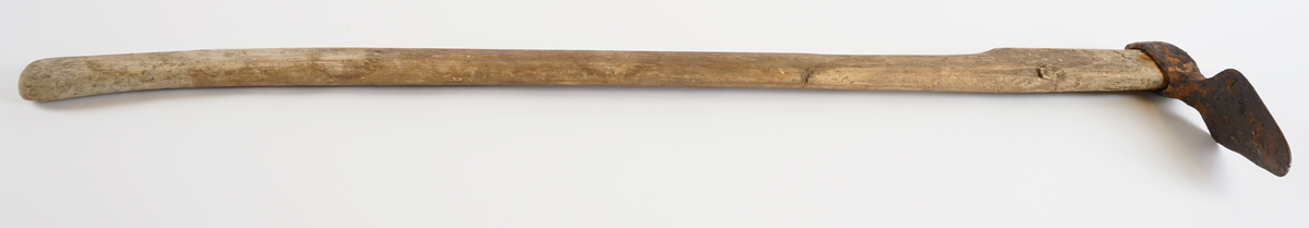 Grev er eit reiskap til å grave i jorda med. Reiskapen vert mellom anna nytta til å hype og å grave opp poteter, Fjerne ugras og å snu om på jord.