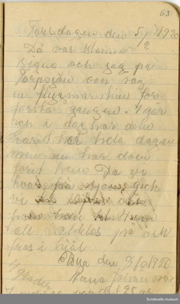 Dagbok. Anna Johansson (1903-1974)

Anna Johansson föddes på en bondgård i Byn, Torp. Anna arbetade som hushållerska, först hos sina föräldrar och senare hos syskon. Hon tillhörde Torp-Stöde missionsförsamling. 
Anteckningarna, skrivna mellan 1919-1920, handlar bland annat om biobesök, samvaro med vänner och arbete hemma på gården. Flera visor är också nedtecknade i boken.

För komplett dagbok se länkade filer