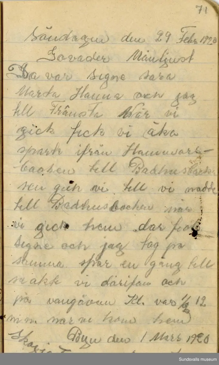 Dagbok. Anna Johansson (1903-1974)

Anna Johansson föddes på en bondgård i Byn, Torp. Anna arbetade som hushållerska, först hos sina föräldrar och senare hos syskon. Hon tillhörde Torp-Stöde missionsförsamling. 
Anteckningarna, skrivna mellan 1919-1920, handlar bland annat om biobesök, samvaro med vänner och arbete hemma på gården. Flera visor är också nedtecknade i boken.

För komplett dagbok se länkade filer