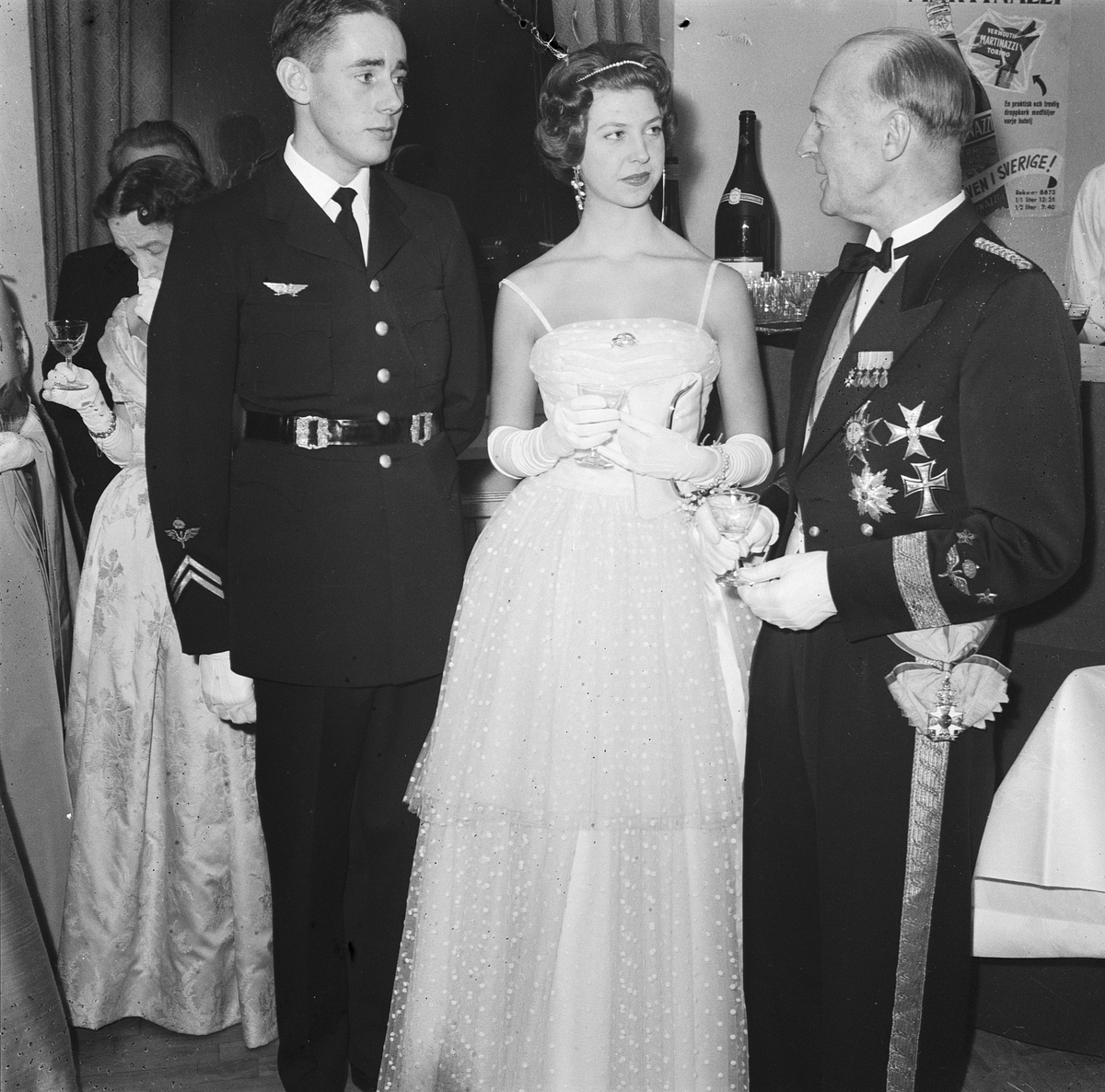 Flygare, F 16, kadettbal på Ärna med prinsessan Désirée som hedersgäst, Uppsala 1959