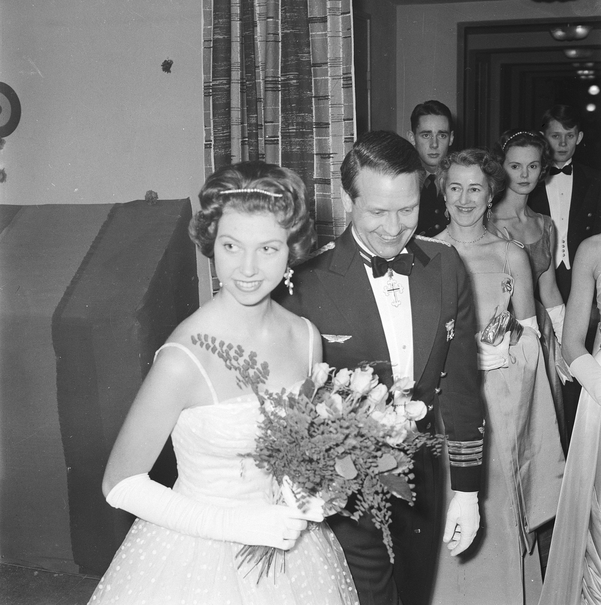 Flygare, F 16, kadettbal på Ärna med prinsessan Désirée som hedersgäst, Uppsala 1959