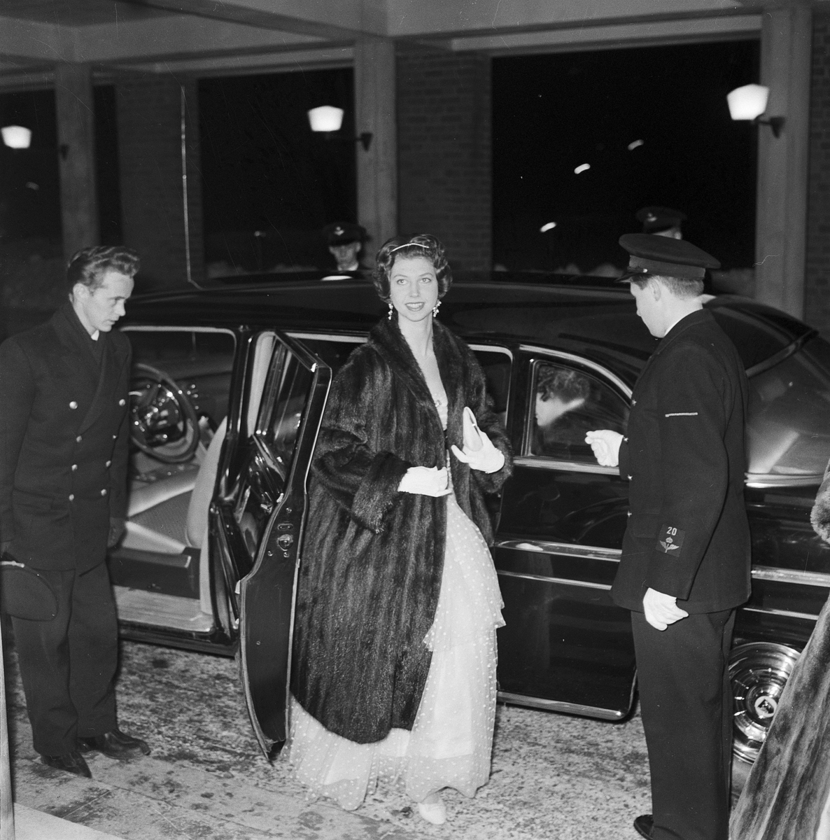 Flygare, F 16, kadettbal på Ärna med prinsessan Désirée som hedersgäst, Uppsala 1959