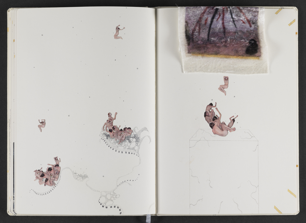 Kunstbok produsert av kunstner Sara Skorgan Teigen. Boken er håndskrevet og med innlimte fotografier, blyanttegninger, originale postivfotografier, silketrykk og tekstiltrykk. Førsteutgave kom ut i et opplag på 750 eksemplarer, og 10 eksemplarer kom i et begrenset opplag med originale verk, hvorav dette er # 2/10.