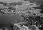 Flygfoto över Långshyttan, Hedemora 1953.