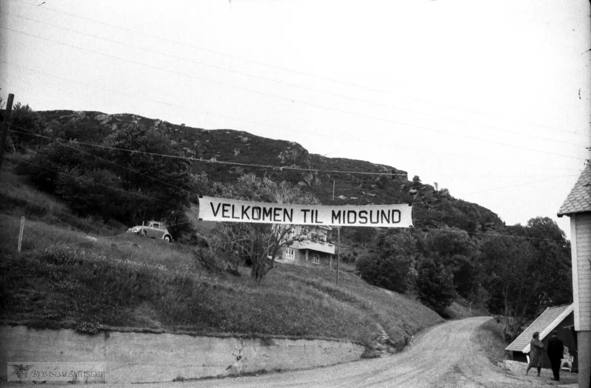 "Juni 1969"."Midsund bru" .Åpning av Midsund bru 28.06.1969.