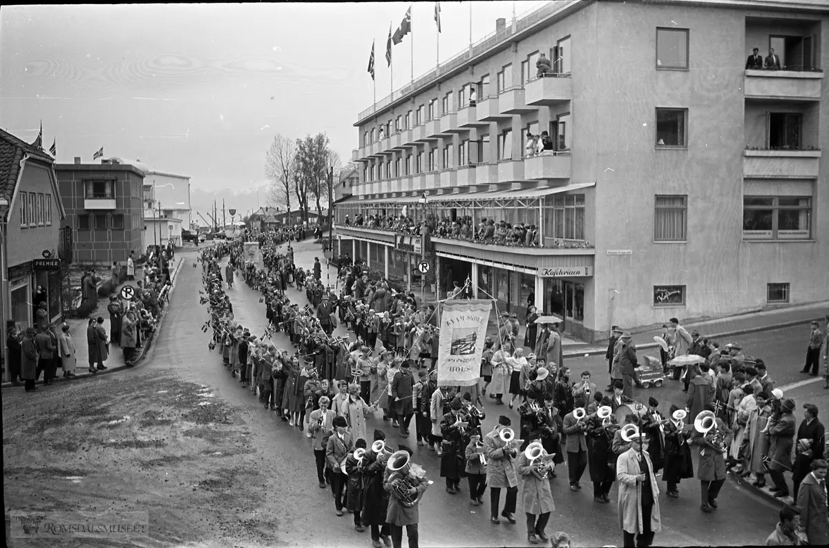 "17.mai.1957"