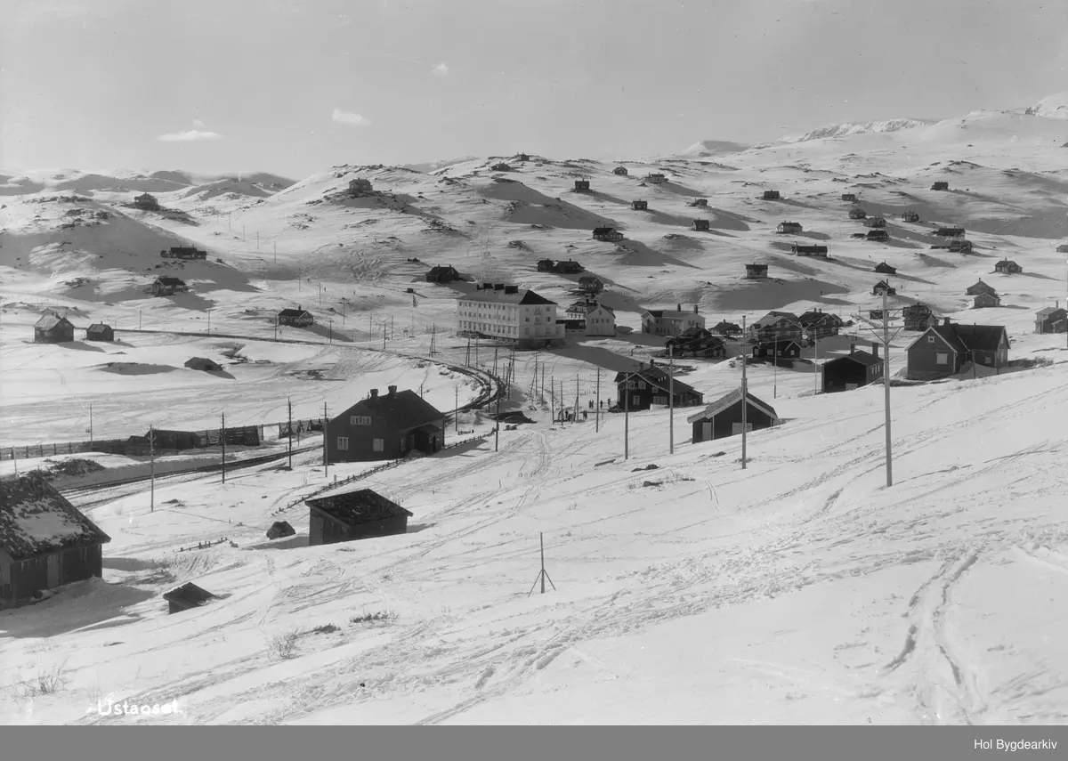 Ustaoset, vinter, Bergensbanen, hyttegrend, Ustaoset Hotell,