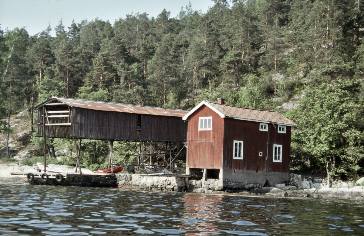 Ursvik. Naust. Garntørke 