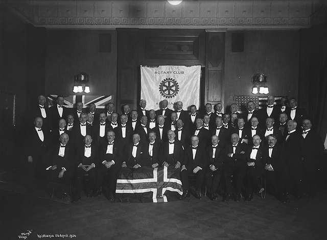 Prot:  Rotary gruppe  Tekst på bildet: Kristiania 25 April 1924