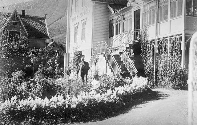 Prot: Osen Hotel Ørsta