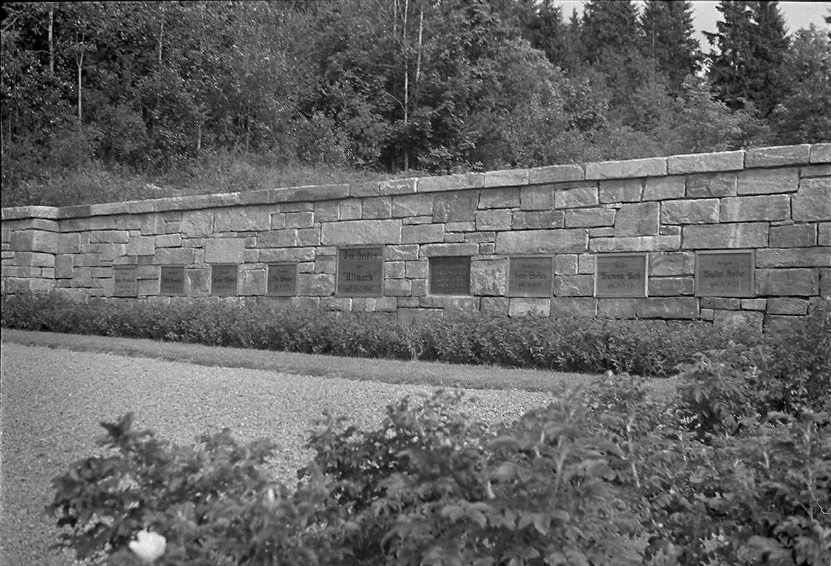 "Prot: protokoll finnes ikke
Konv: I.G. Farbenindustri Tyske kirkegård"