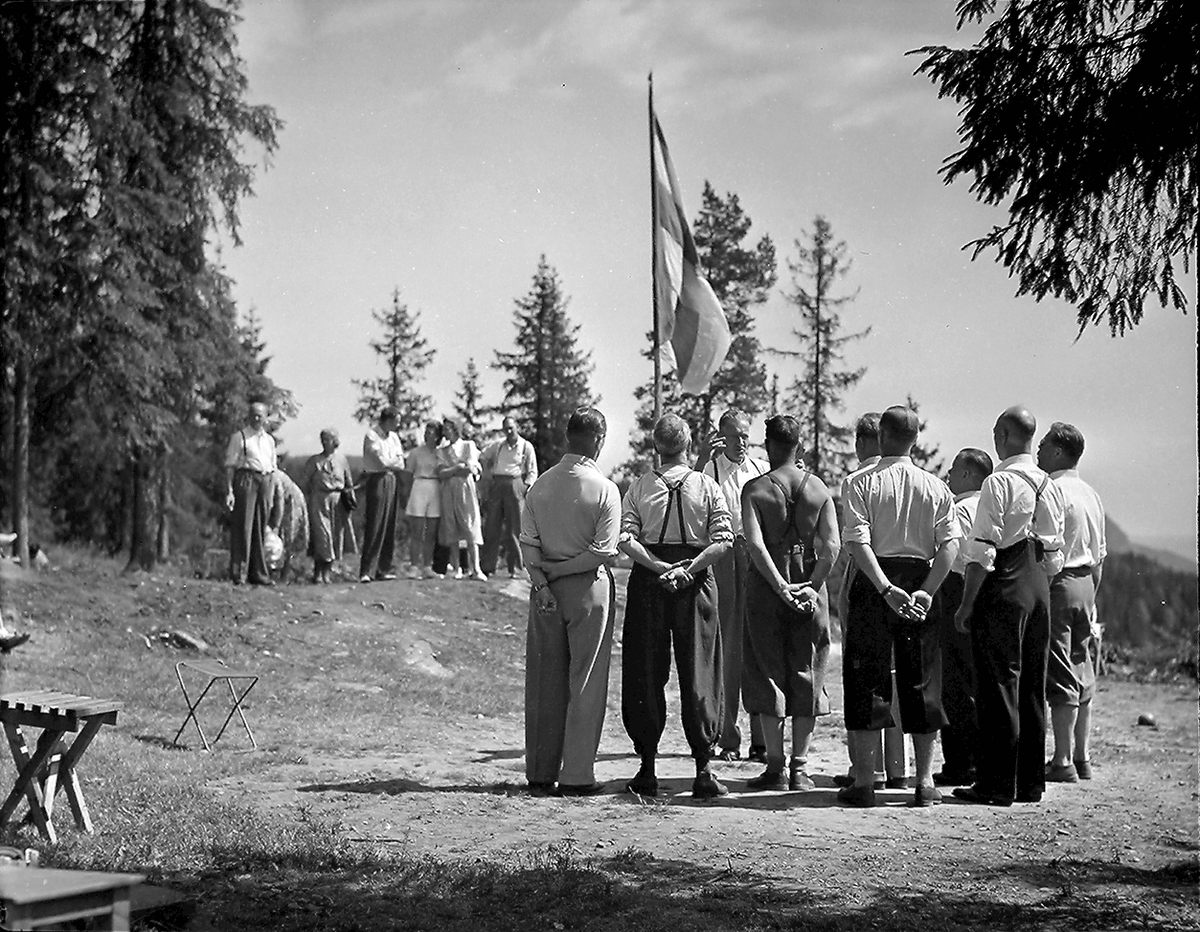 "Prot: protokoll finnes ikke
Register: ""Foreningen Oslo"" hytte Solihøg 7/6-49"