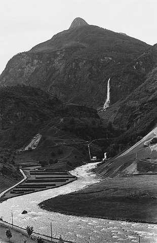 Prot: Flåm Rjurondefoss