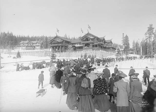 Prot: Holmenkolrennet Turisthotellet  Folkestrømmen
4/3