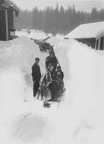 Prot: Brekke Bruk Veiparti høi sne 18/3 1908