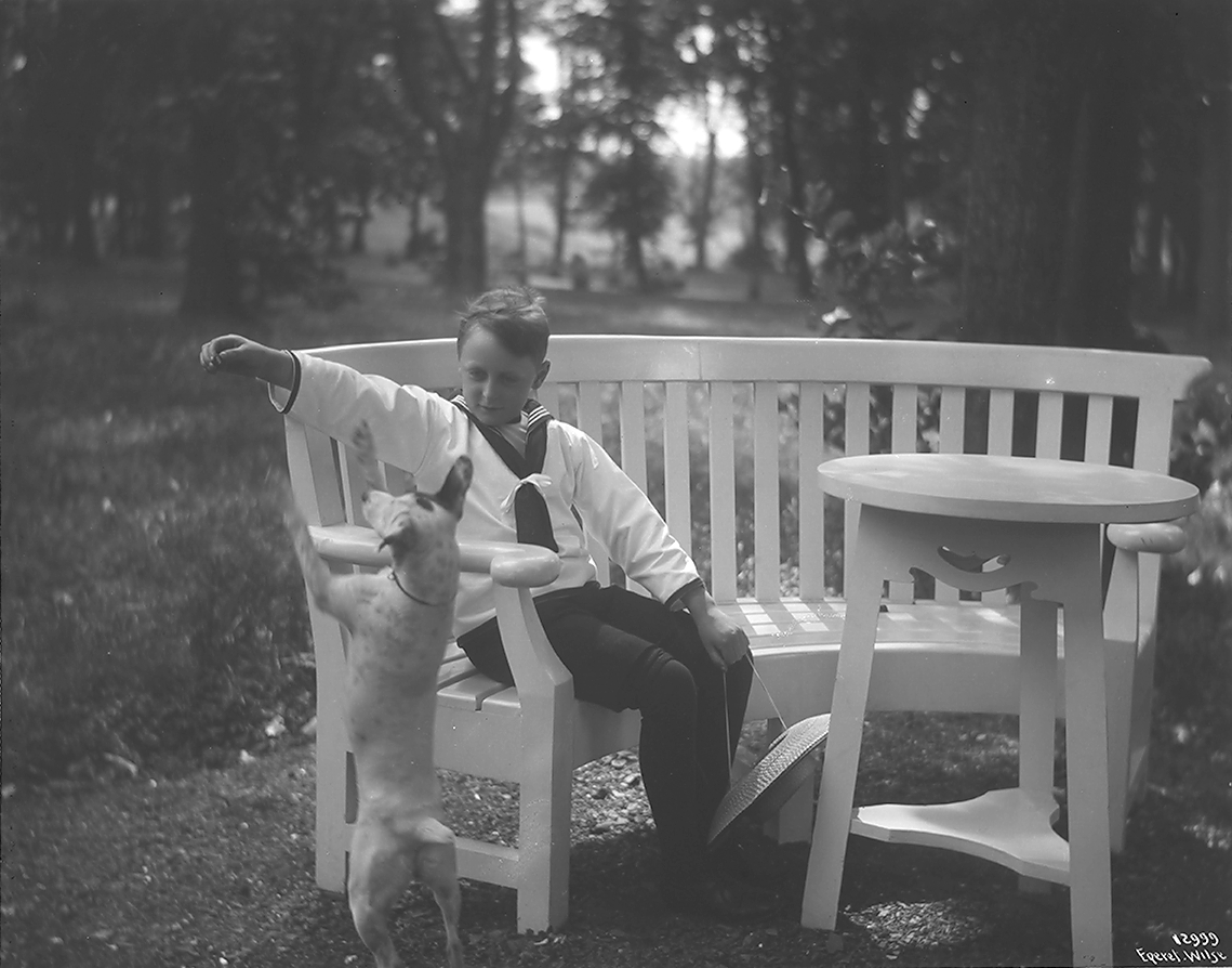 Prot: (feil i protokollen) 1/7
Konv: Kronprinsen legende med Hund