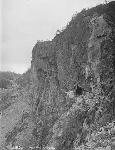 Prot: Maabødalen, Veien