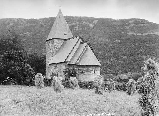 Prot: Sognefjord - Vik, Volds kirke