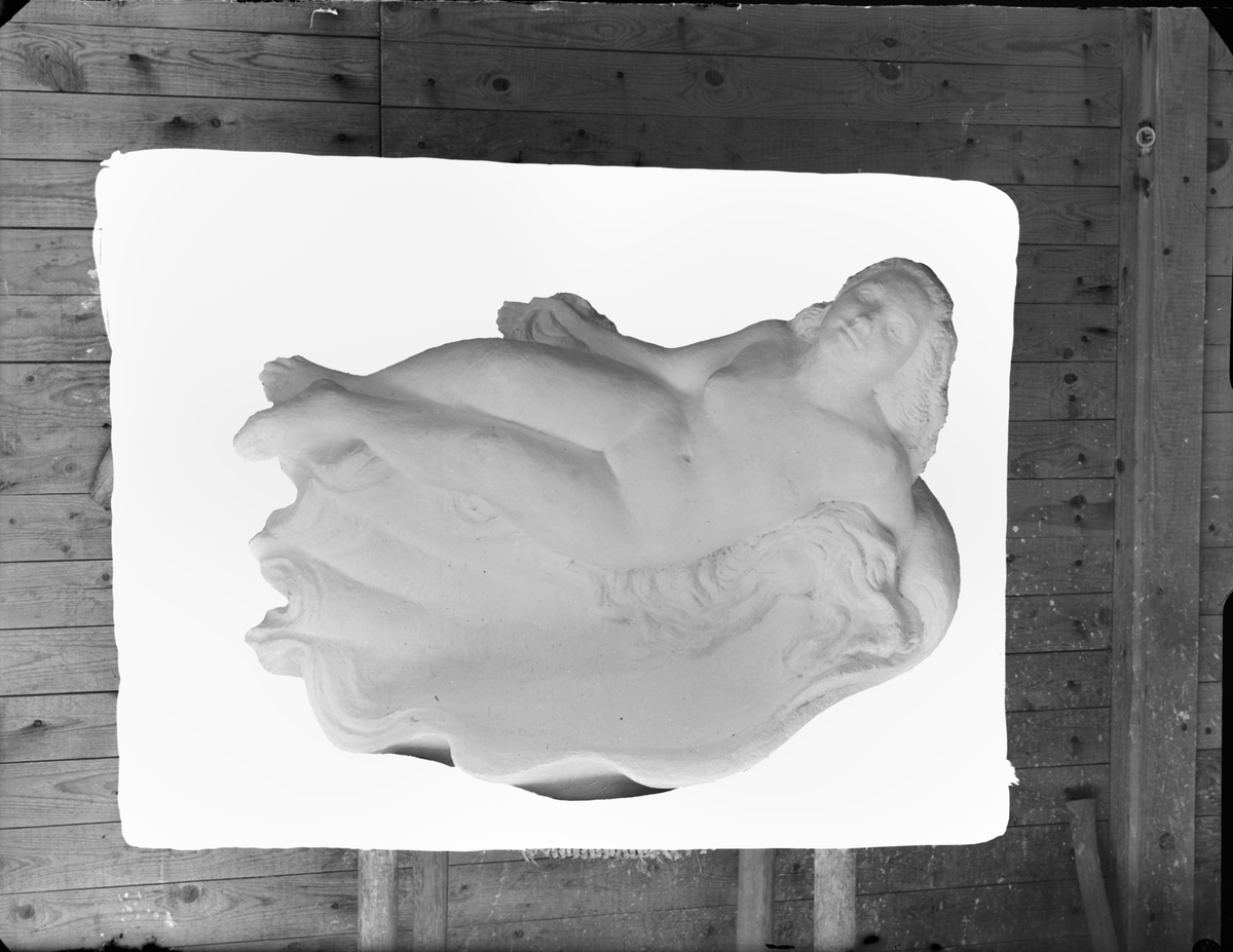 Skulpturen "Venus i snäcka" av skulptören Nils Sjögren