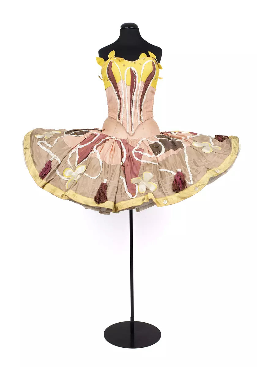 Tutu använd i uppsättningen ”Gala Performance".
