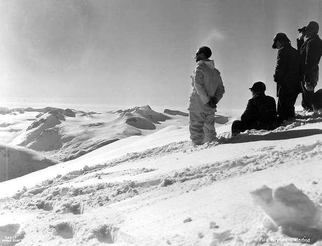 Prot: Jotunheimen vinter, Glittertind paa toppen