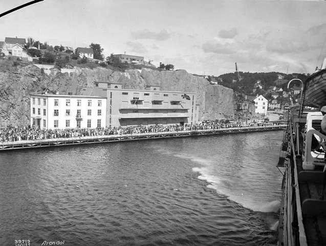 Prot: Stavangerfjords Sørlands tur, Arendal avgang