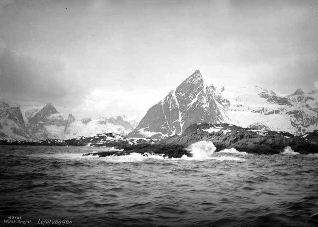 Prot: Lofoten, Reine storm langs Lofotveggen