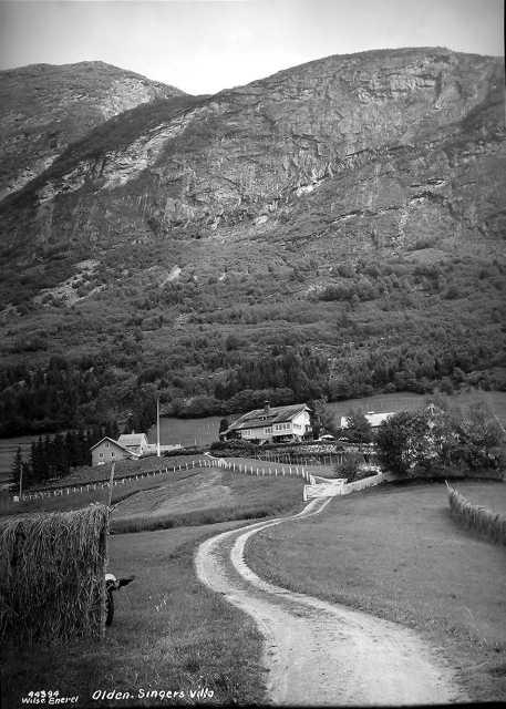 Prot: Vestlandsfjord Rotarytur, Nordfjord Olden Singers hus