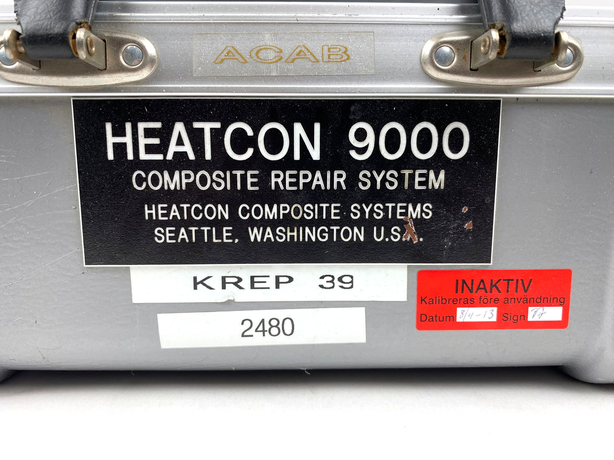 Heatcon HCS 9000A Single Zone Hot Bonder. För värmebakning av kompositmaterial samt varmlimning. Med manualer och värmemattor.