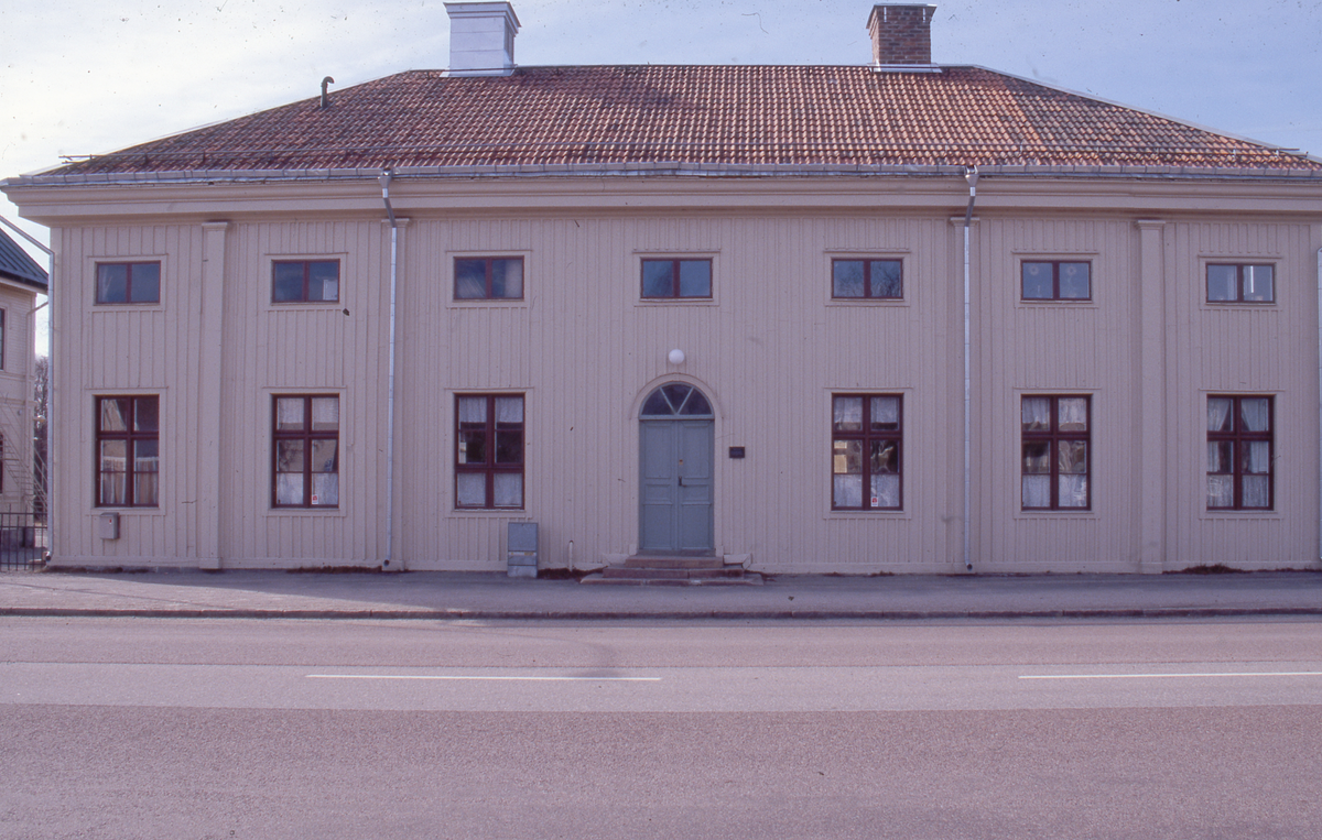 Foto till boken " Byggda Minnen ", Strömsbros bränneriskola.