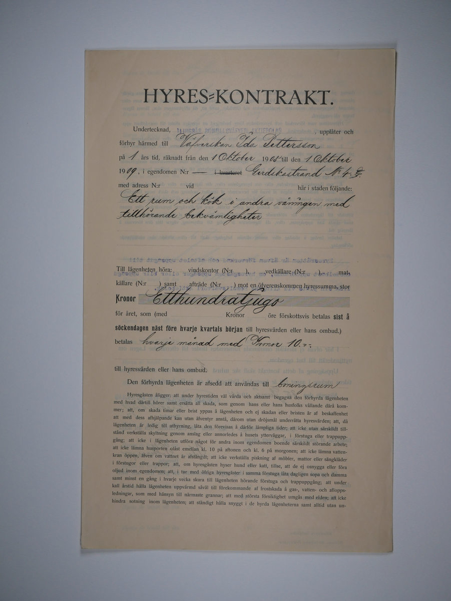 Alingsås Bomullsväveri AB

Hyreskontrakt mellan Alingsås Bomullsväveri AB och anställda.
1903 - 1909.
Fabriken ägde flera fastigheter.

Gåva 1983-05 Almedahls AB, Alingsås