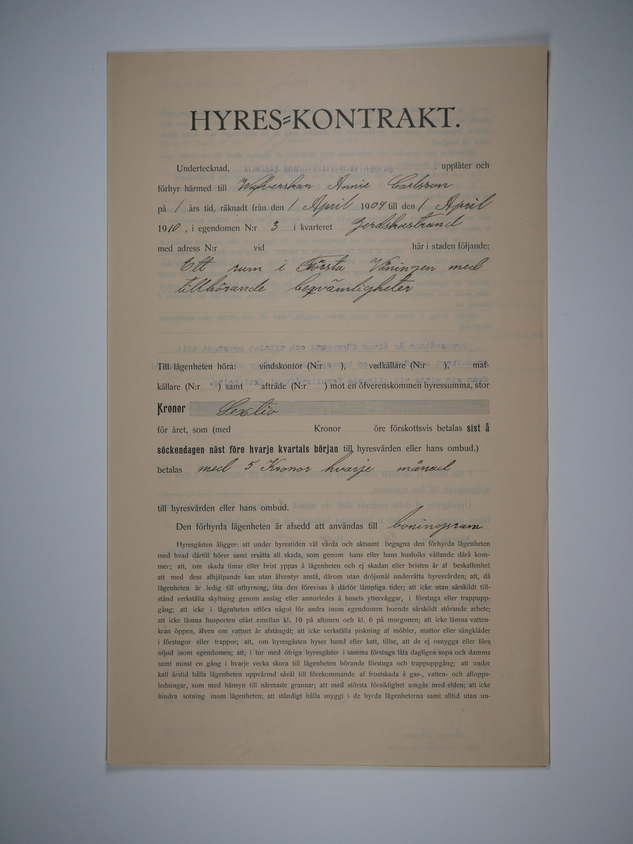 Alingsås Bomullsväveri AB

Hyreskontrakt mellan Alingsås Bomullsväveri AB och anställda.
1903 - 1909.
Fabriken ägde flera fastigheter.

Gåva 1983-05 Almedahls AB, Alingsås