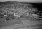 Flygfoto över Siljansnäs och Siljansnäs kyrka, Leksand 1960.