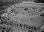 Flygfoto över Skogs- och Lantmannaskolan samt Lanthushållsskolan, Rättvik 1960.