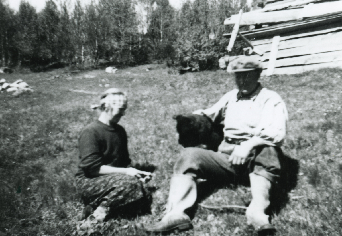 Frå v. Sissel Haugo Bråten og Halvor Bråten.