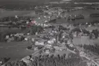 Flygfoto över Söderbärke år 1950.