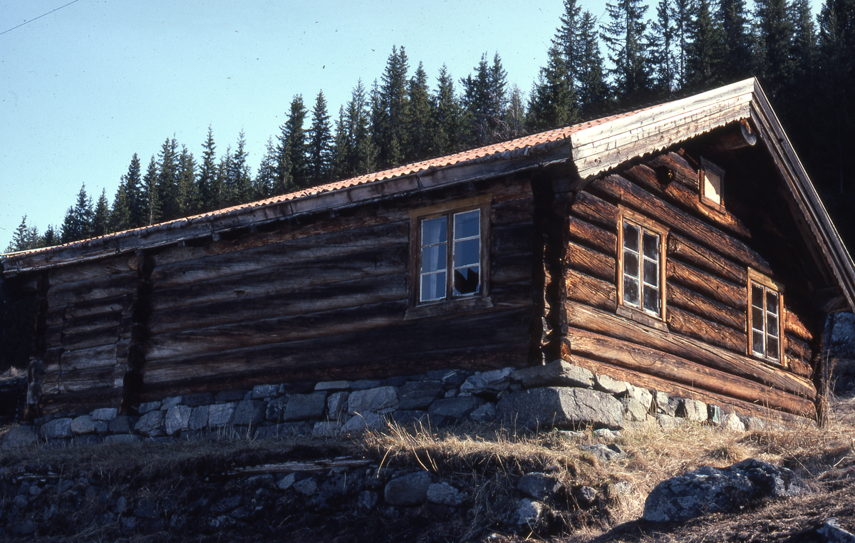 Thoenstugu. Står i dag på Hallingdal Museum.
