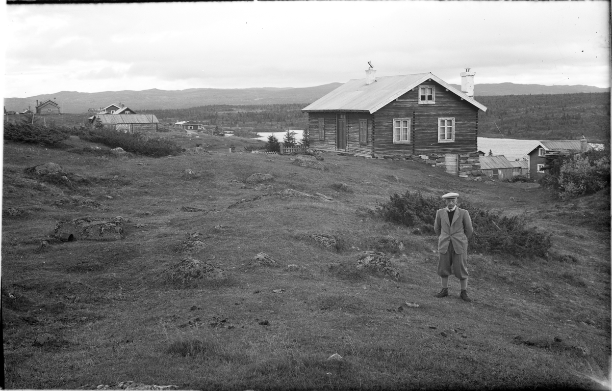 Fjellandskap.  Gudbrandsrudvollen på Myking. Hytta til Martin Gudbrandsrud.
