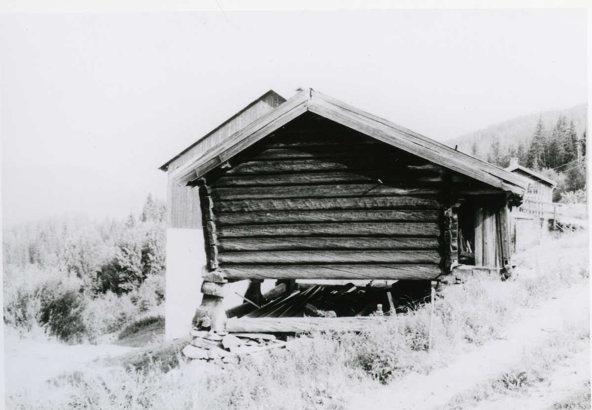 Thoenstabburet detalje før den ble flyttet til Hallingdal Museum Nesbyen
