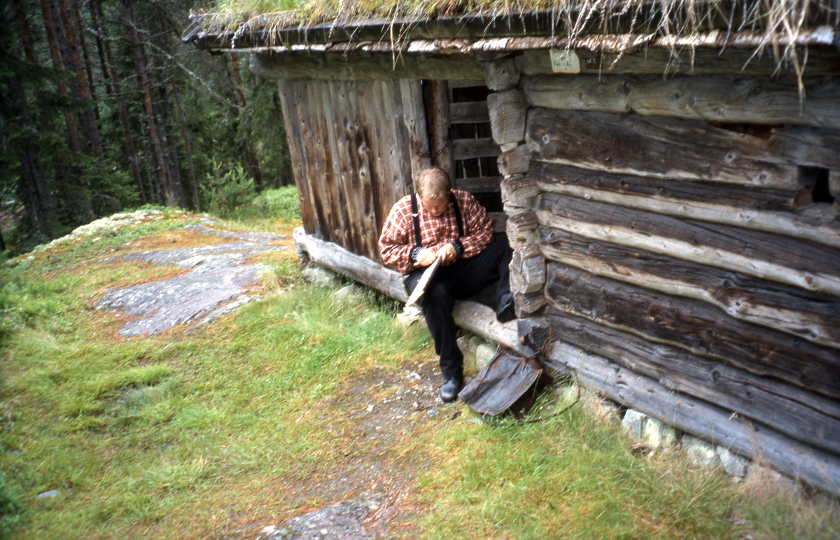 Fra Emigrantspelet 2002. På stølen
