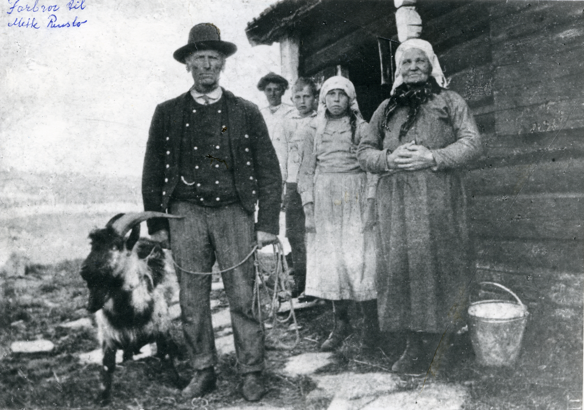 Gruppebilde
Lars i Søgarden.Farbror til Mette Renslo.
