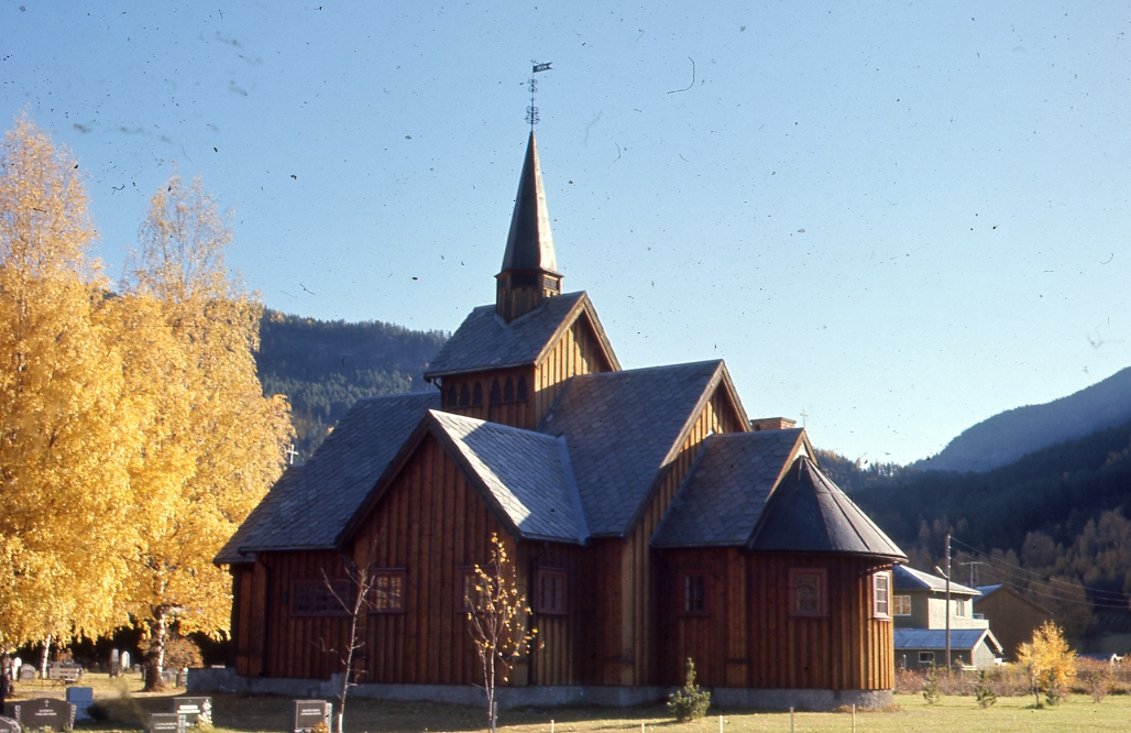 Kirke
Nes kapell
