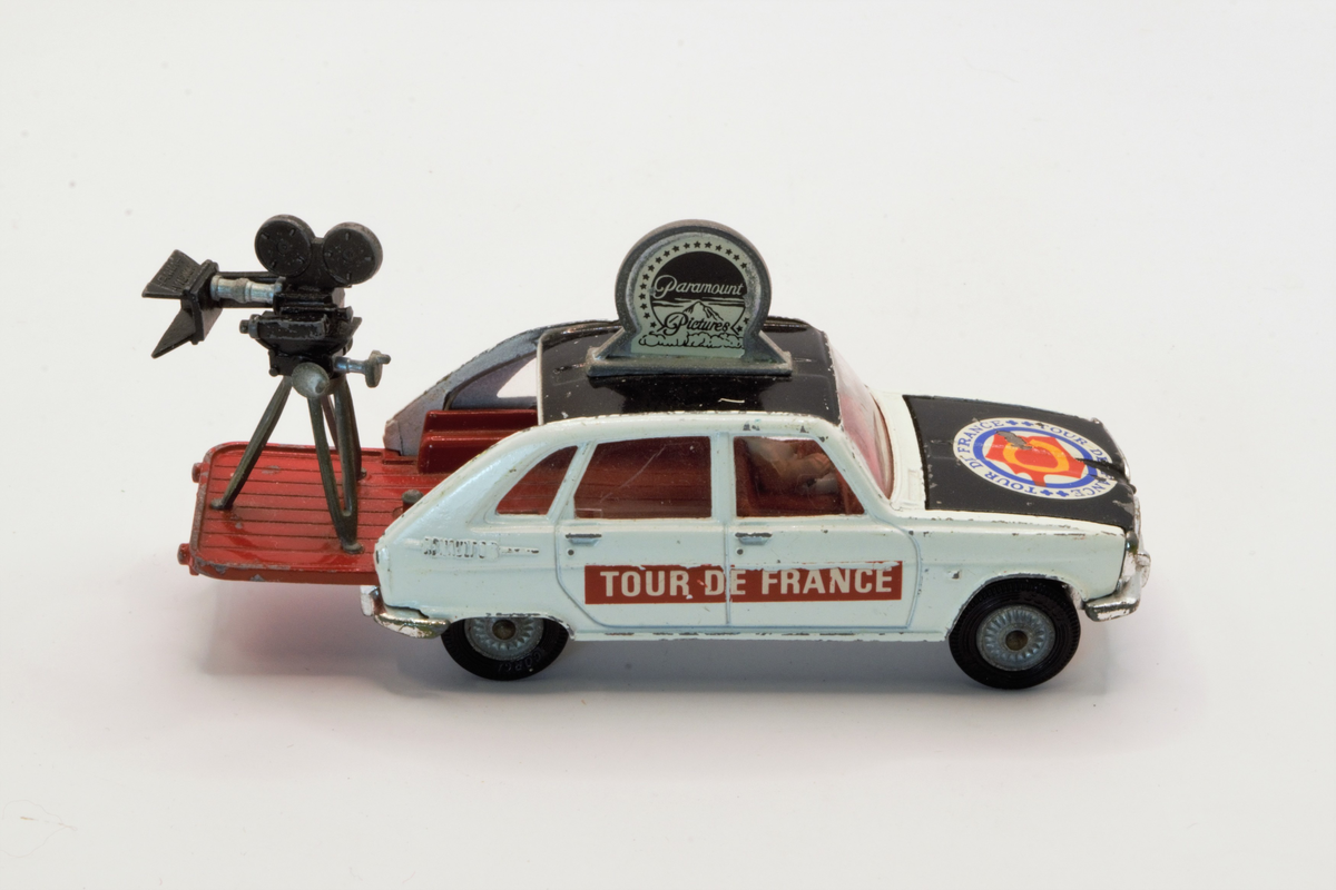 Lekebil fra 60/70-tallet. Produsert i Wales. Renault 16. Følgebil med kamera, Tour de France, Paramount Pictures.