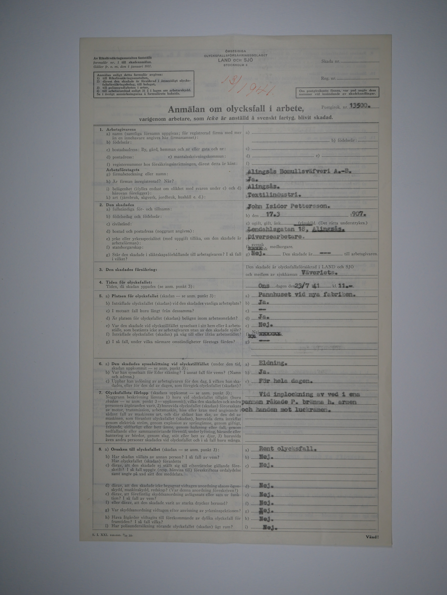 Alingsås Bomullsväveri AB

Bunt olycksfallsrapporter, 1938 -1943.

Gåva 1983-05 av Almedahls AB