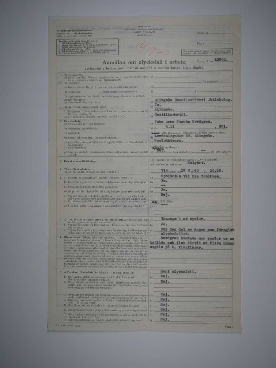 Alingsås Bomullsväveri AB

Bunt olycksfallsrapporter, 1938 -1943.

Gåva 1983-05 av Almedahls AB