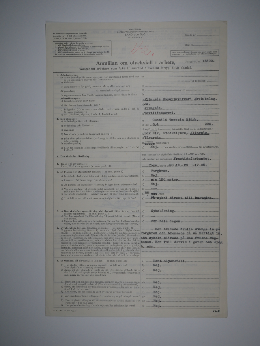 Alingsås Bomullsväveri AB

Bunt olycksfallsrapporter, 1938 -1943.

Gåva 1983-05 av Almedahls AB