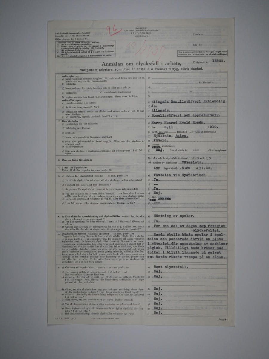 Alingsås Bomullsväveri AB

Bunt olycksfallsrapporter, 1938 -1943.

Gåva 1983-05 av Almedahls AB