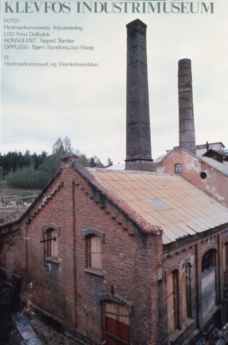 Den nedlagte papirfabrikken på Klevfos, Ådalsbruk i Løten, Hedmark.