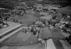 Flygfoto över V. Stumsnäs, Rättvik 1956.