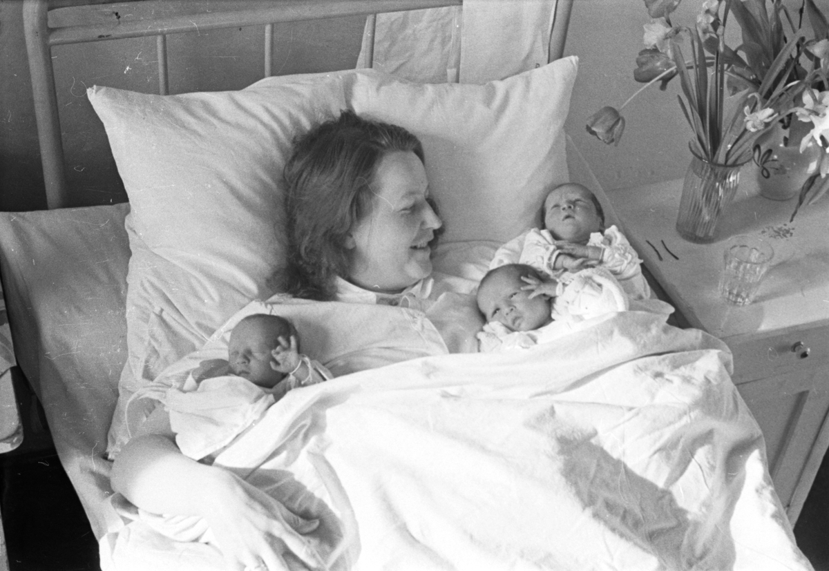 Mor med trillinger på E. C. Dahls stiftelse